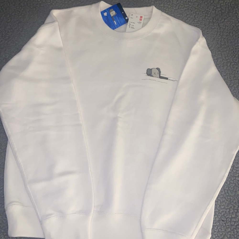 KAWS x Uniqlo